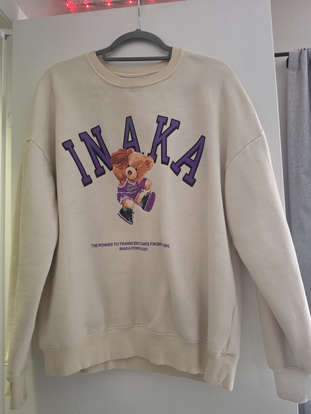 Inaka Power Cream Sweater Bear Graphic